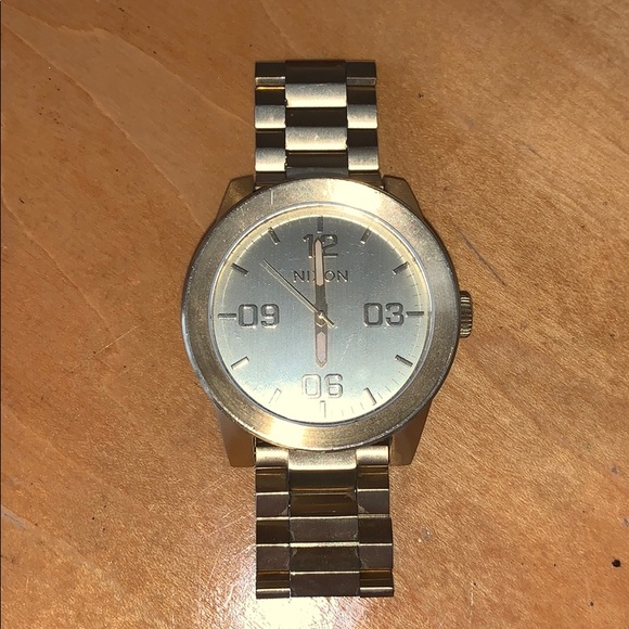 Nixon Other - Nixon Corporal SS all gold